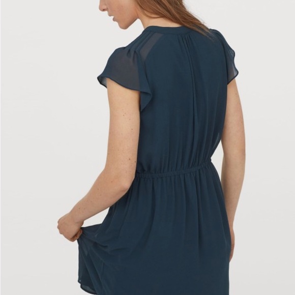 H&M Pintuck Flutter Sleeve Tie Waist Navy Chiffon Dress XXS - Picture 3 of 9